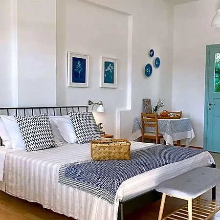 Asterias Hotel